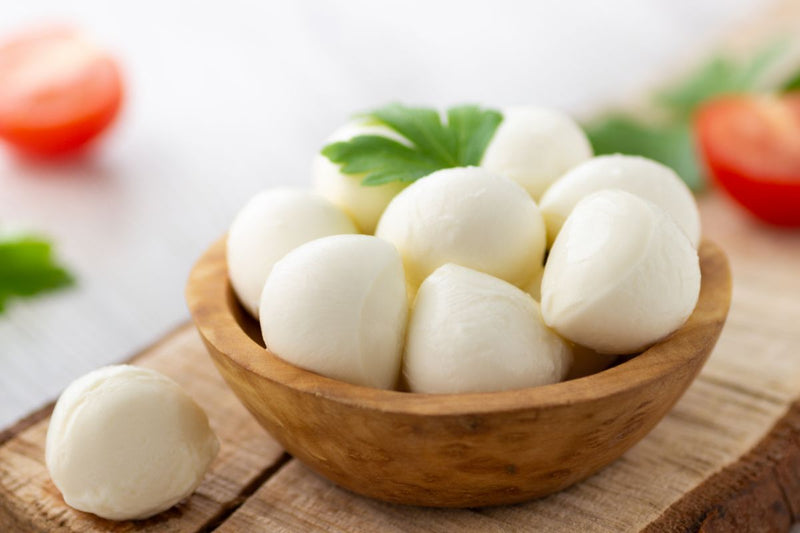 Dürfen Hunde Mozzarella essen?