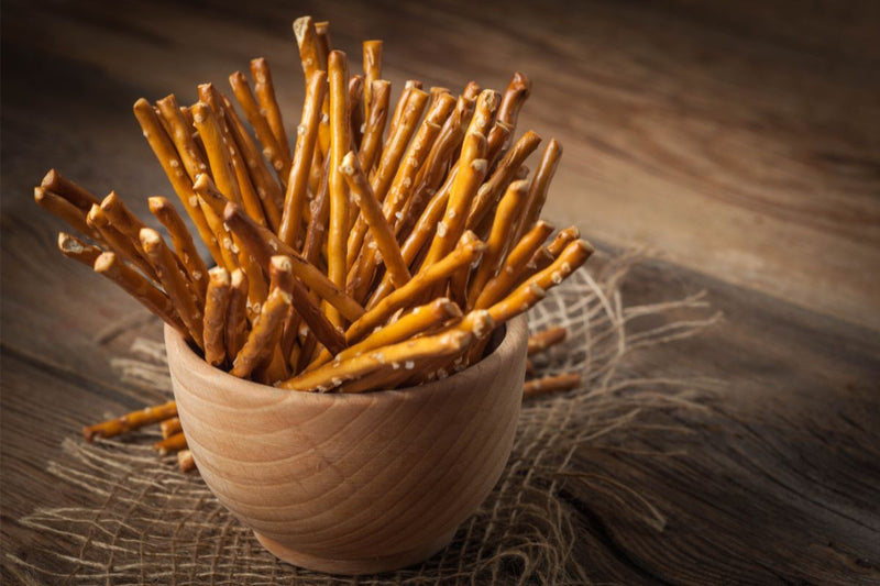 Dürfen Hunde Salzstangen essen?