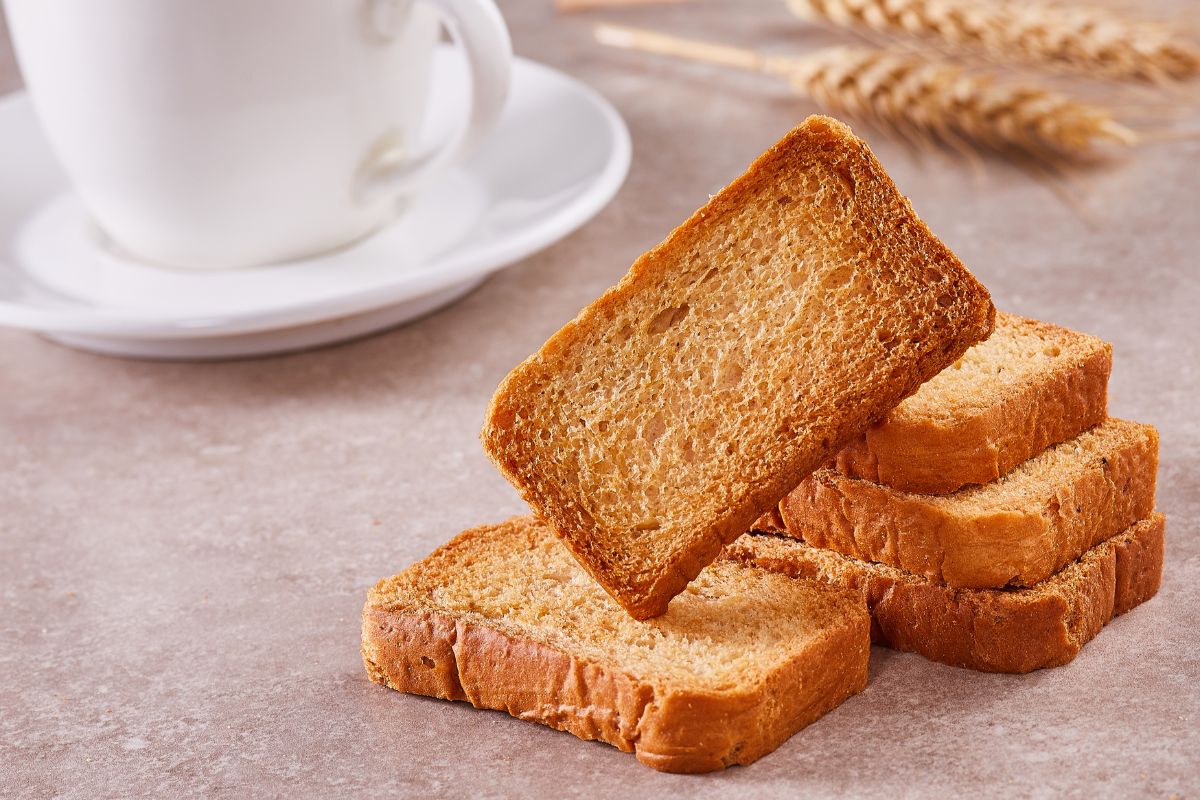 Dürfen Hunde Zwieback essen?